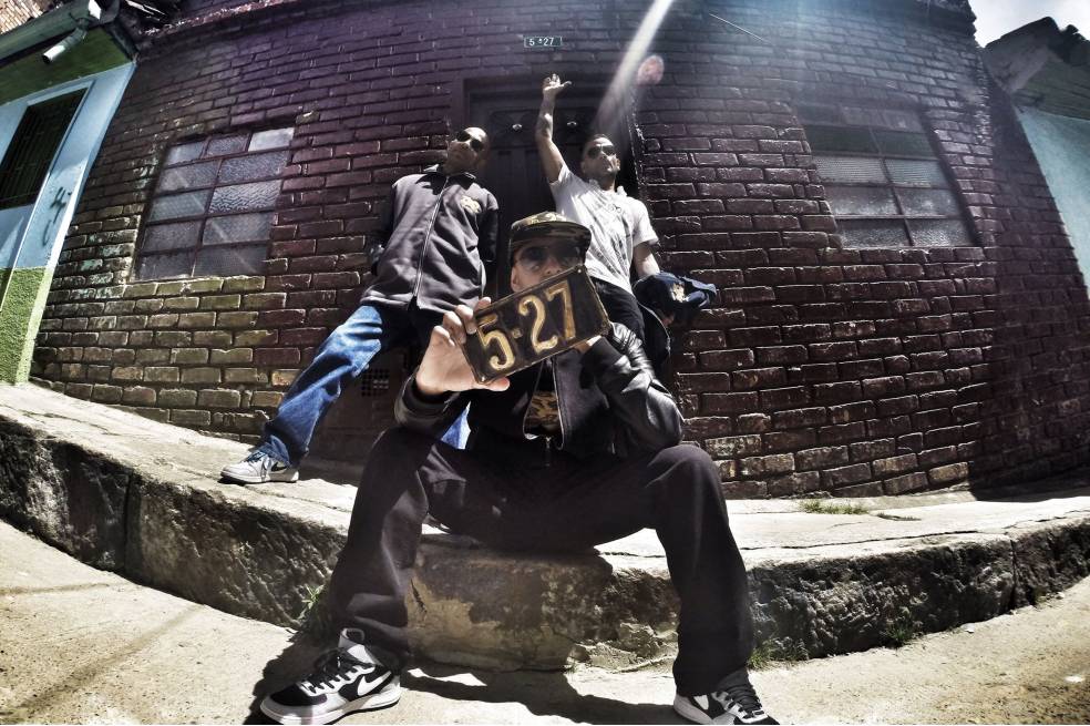 Kany, Kaiser, Ata, miembros de La Etnnia, la agrupación decana del hip hop en Colombia.