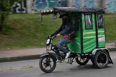 Las nuevas reglas del juego para los dueños de bicitaxis en Bogotá