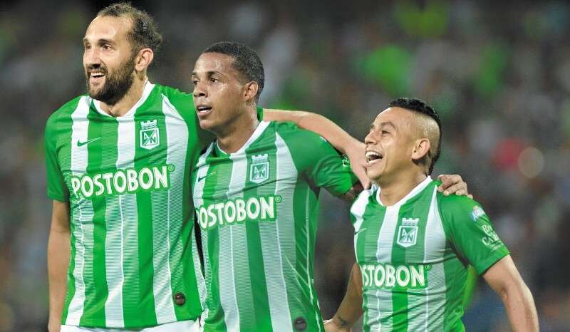 Hernán Barcos, Jeisson Lucumí y Vladimir Hernández, los peligrosos delanteros del equipo verdolaga. / Luis Benavides