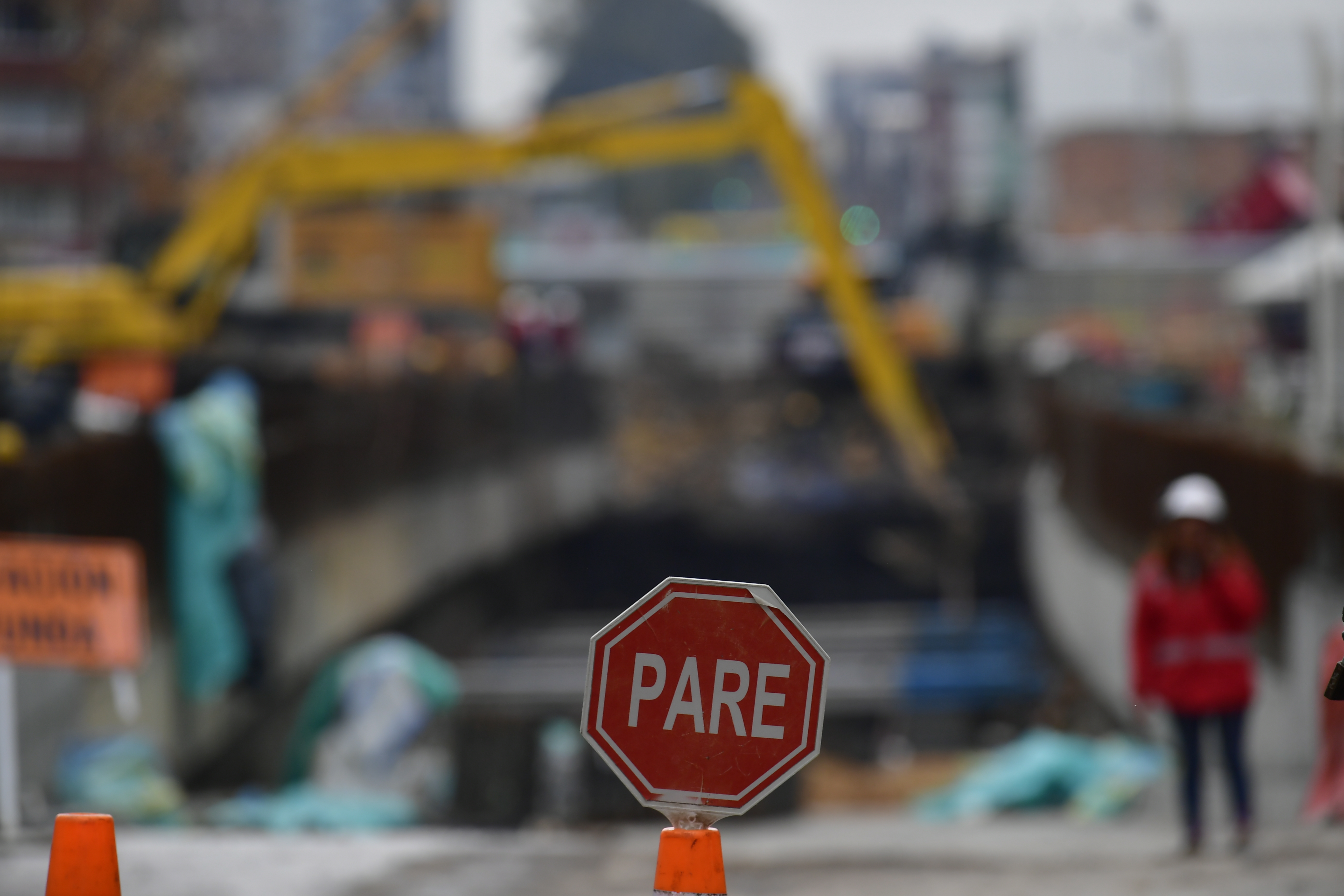 Obras para el Metro de Bogotá, a la altura de la calle 72 con carrera 15.