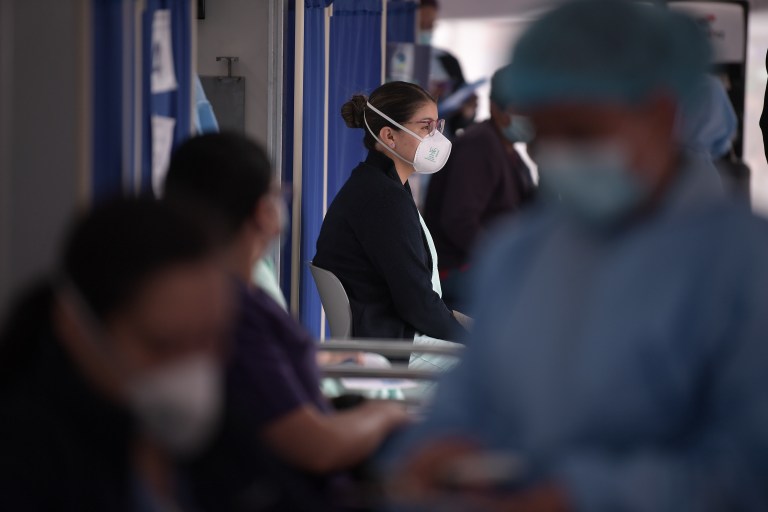 Coronavirus en Colombia: variante Mu predomina, pero crece participación de Delta