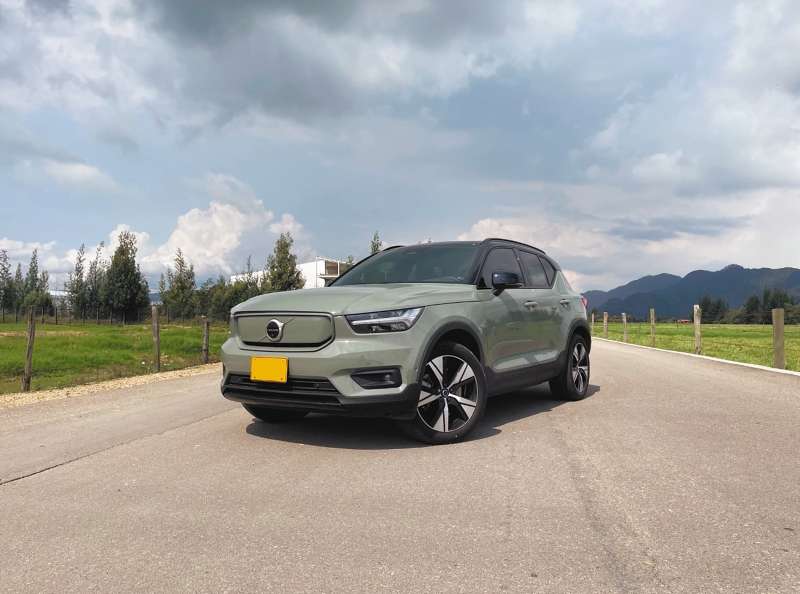 Volvo XC40 Recharge.
