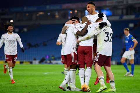 El Arsenal confirma su mejoría; el Leeds de Bielsa golea