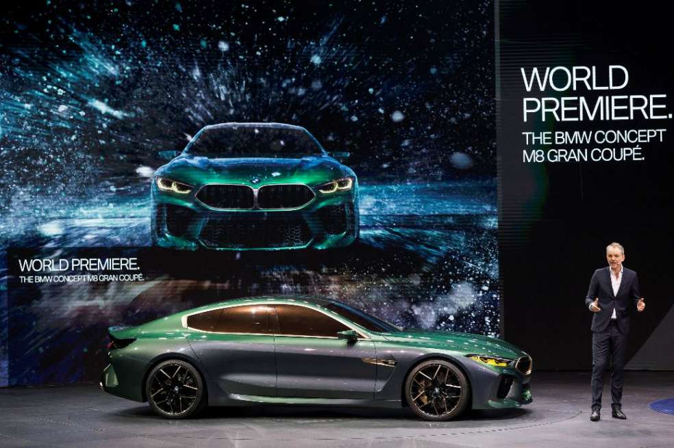 El rostro del nuevo BMW Serie 8 queda claro en el nuevo diseño del frontal del prototipo, presentado en el Autoshow de Ginebra. / EFE