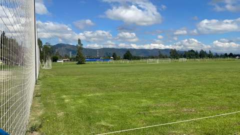 Frenan construcción de canchas de fútbol en la reserva Thomas Van der Hammen
