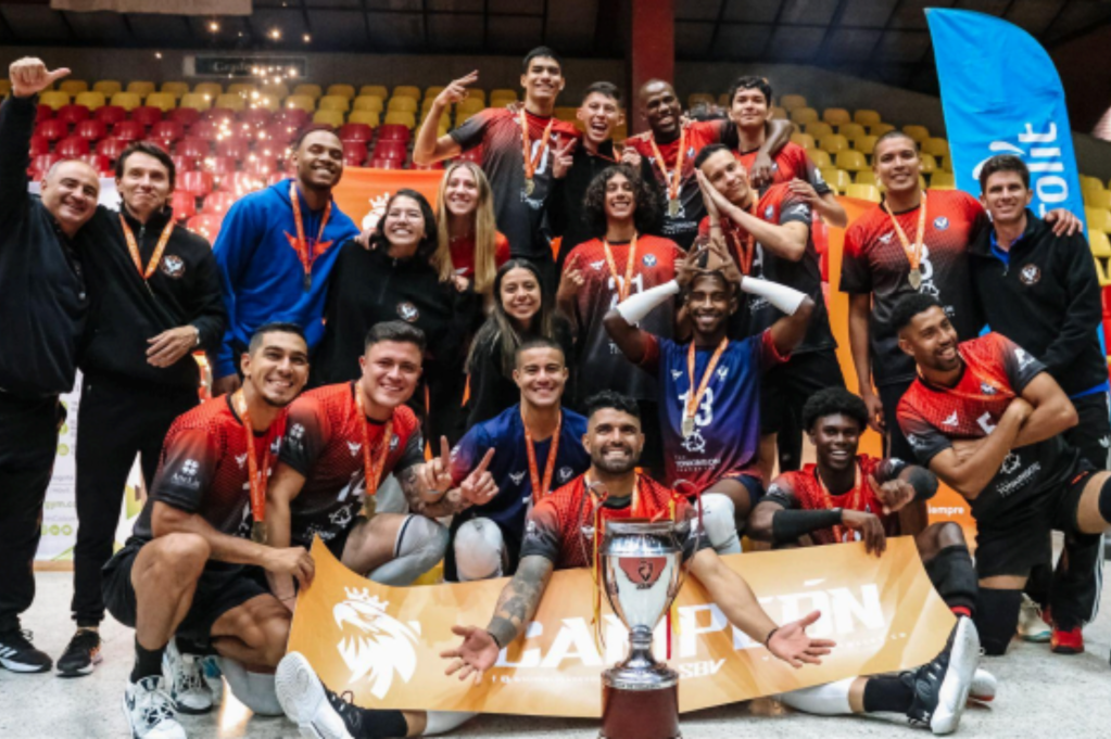 Los campeones de la última edición.