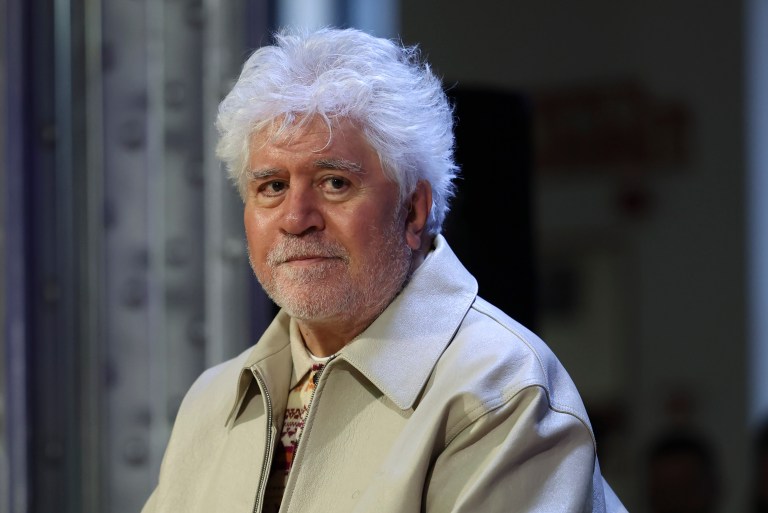 Almodóvar criticó a los Premios Óscar por el silencio sobre Gaza y Trump
