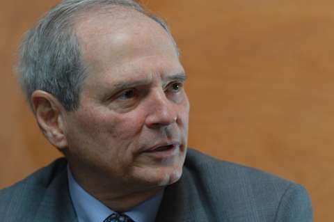 Exministro Hernán Martínez y altos ejecutivos de Pacific Rubiales, denunciados por estafa
