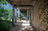 El futuro incierto del Megacolegio en Taganga, de obra esperada a mole en ruinas
