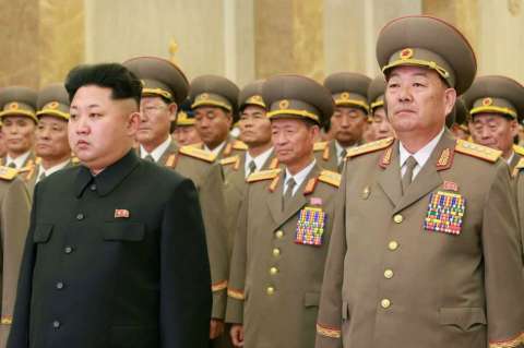 Seúl informa que Corea del Norte ejecutó al ministro de Defensa