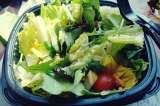 Hallan un murciélago dentro de una ensalada en Florida, EE. UU.