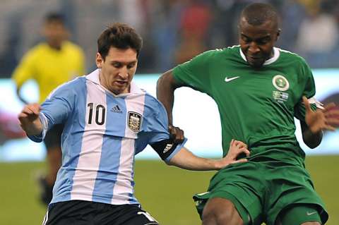 Argentina y Messi decepcionan en Arabia con un empate sin goles