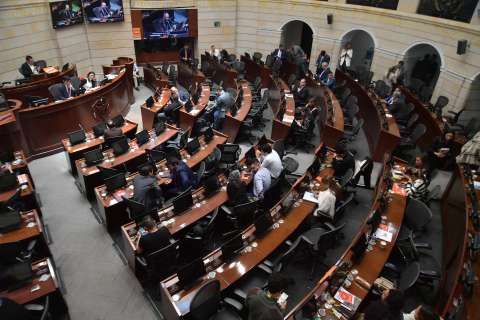 Radicaron una ponencia que rechaza la reforma a la salud del Gobierno