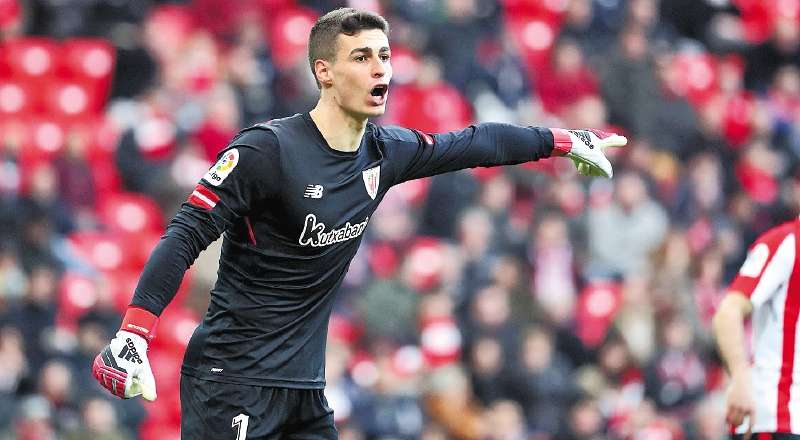 Chelsea pagará 80 millones de euros por el arquero español Kepa, del Athletic de Bilbao./ EFE