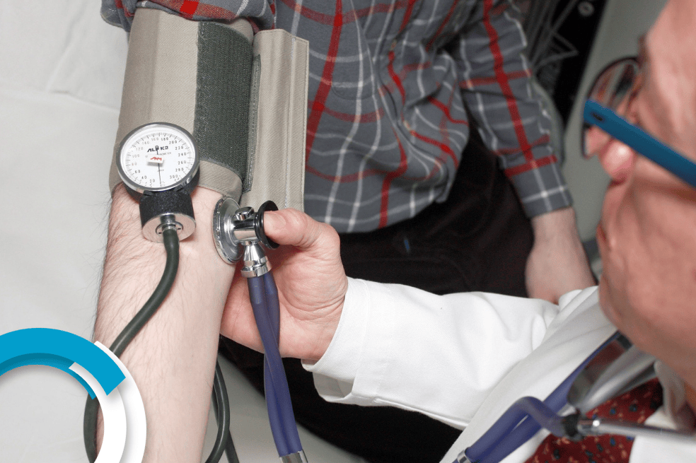 Las enfermedades cardiovasculares son todas aquellas que se manifiesta mediante vasos sanguíneos enfermos.