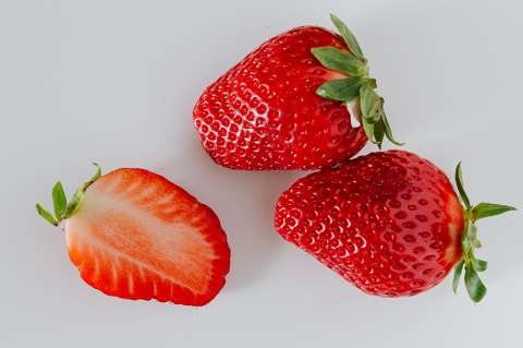 Truco para conservar las fresas por más tiempo ¡Así se deben limpiar y guardar!