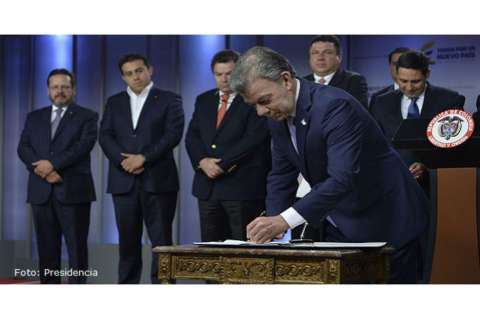Presidente Santos sancionó ley con nuevas reglas para elegir al contralor