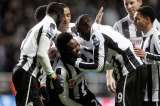 Newcastle se impone 3-0 al Wigan en la Premier League