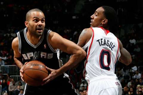 Kyrie Irving y Tony Parker, jugadores de la semana en la NBA
