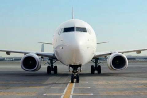 Investigan a 4 aerolíneas y 4 agencias de viajes por omitir información a usuarios