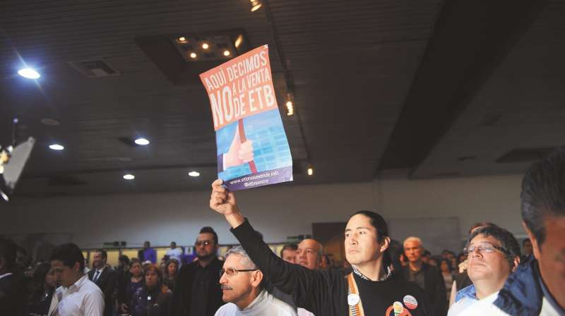 Un juez, en primera instancia, les dio la razón a los que se oponen a la venta de la ETB. / El Espectador