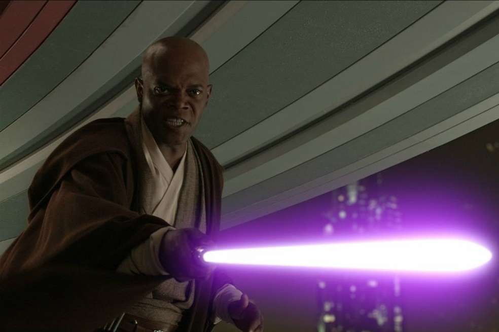Samuel L. Jackson es el maestro Windu, aunque también es célebre por roles como Nick Furia dentro del Universo Cinematográfico Marvel y Elijah Price en la reciente "Glass". / Cortesía Disney