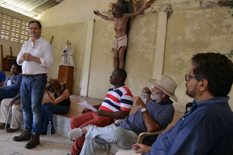 Iván Márquez, jefe negociador de las Farc pide perdón a las víctimas de Bojayá.