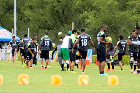 Nacional definió la lista de convocados para el juego contra Huila