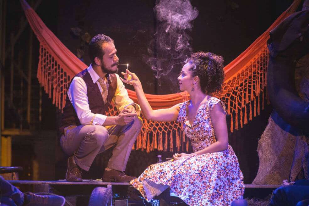 La obra es protagonizada por Camilo Carvajal y Victoria González y dirigida por Everett Dixon, docente de la Universidad del Valle y director del grupo de investigación Teatro Cuatro Mundos. / Cortesía