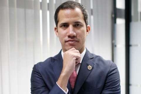 “Maduro no puede resolver nada en Venezuela”: Juan Guaidó