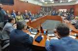 Decantado ascenso de seis oficiales en Senado, pese a reparos de oposición