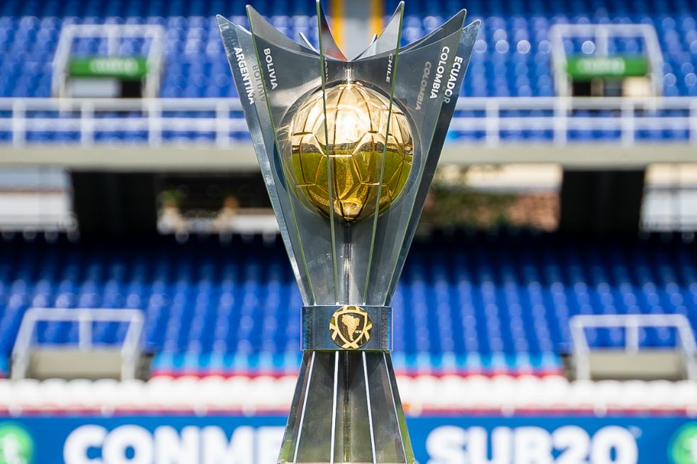 Trofeo del Campeonato Sudamericano Sub-20 que organiza la Conmebol.