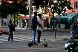 Bogotá estrena reglas para patinetas eléctricas: ¿quiénes podrán usar ciclorrutas?