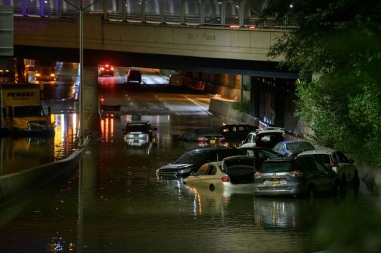 Aumentan a 42 muertos por tormentas en Nueva York, Nueva Jersey y Pennsylvania