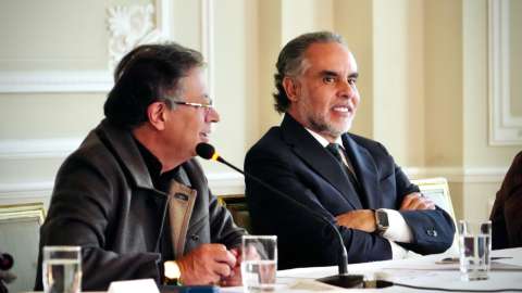 Petro confirmó extras para debatir la pensional, pero Congreso reclama decreto