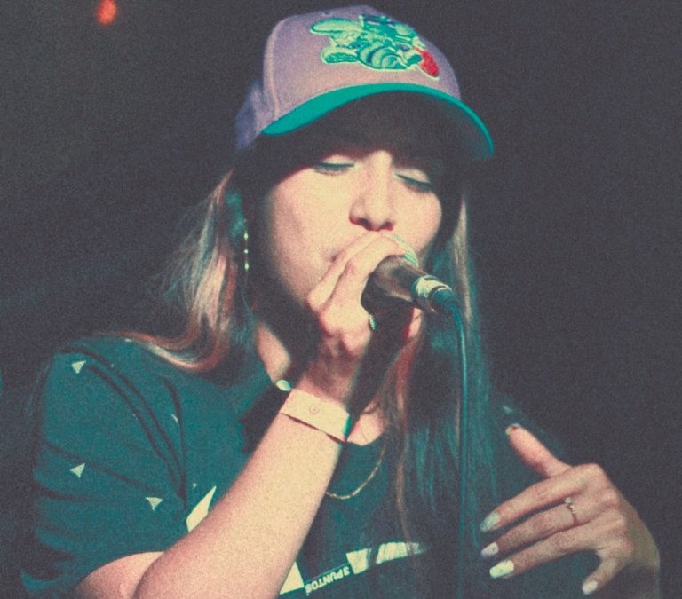 El rap y el teatro en el paro nacional: la naturaleza crítica de las artes en el país