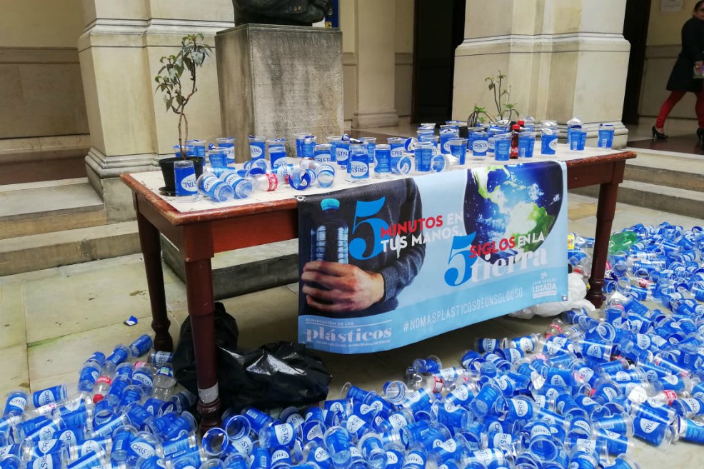 El proyecto de ley busca acabar con el plástico de un solo uso para 2030. / Cortesía