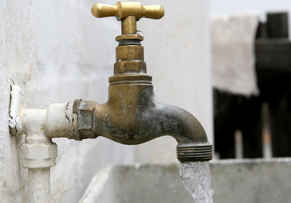 El barrio Los Alpes es de los más afectados, ya que no solo quedará sin agua sino que además se tienen cortes programados en el servicio de energía. / Pixabay