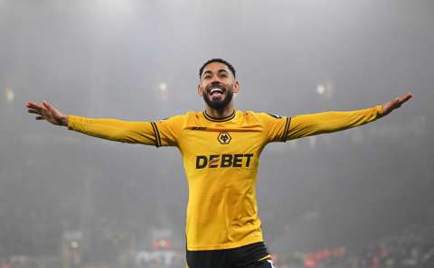 ¡Increíble! Con golazo olímpico Wolves venció 2-0 al Manchester United: video