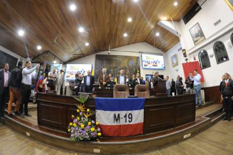 Concejo de Bogotá le rinde homenaje a Carlos Pizarro