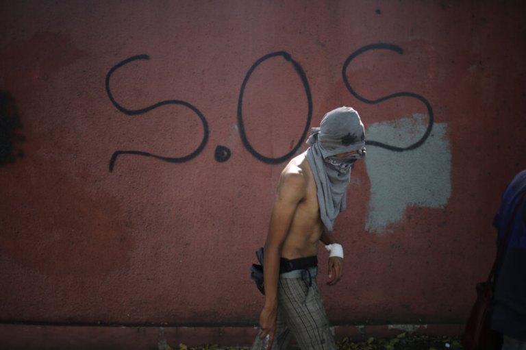 Blackwater buscaría armar un ejército de mercenarios para derrocar a Maduro