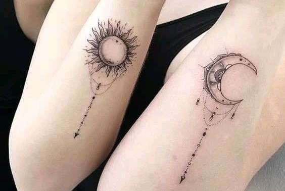 Juntos, el sol y la luna representan la dualidad y la complementariedad de una pareja, destacando la importancia de la armonía y el respeto mutuo.