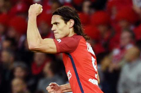 "Estoy contento porque ahora juego en mi posición": Edinson Cavani