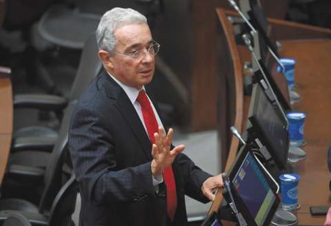 Caso Uribe: Tribunal rajó el trabajo de la Fiscalía. ¿Qué le dijo?
