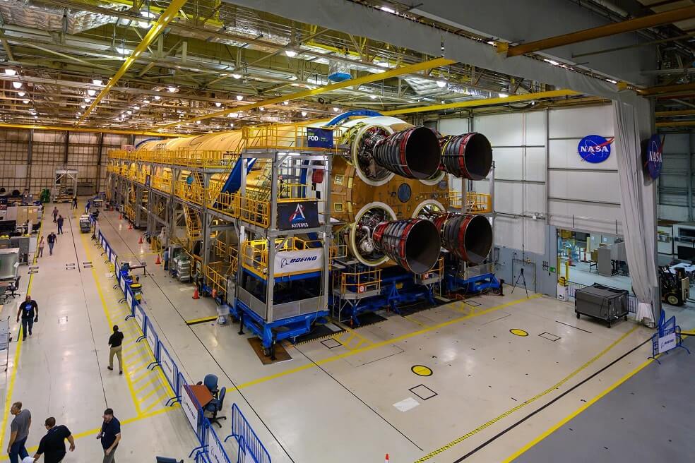 Etapa central del cohete SLS con el que la NASA espera regresar a la Luna en 2024. / NASA - Archivo
