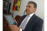 “He sentido discriminación, pero no de manera directa, sino silenciosa y oculta”: Carlos Parra