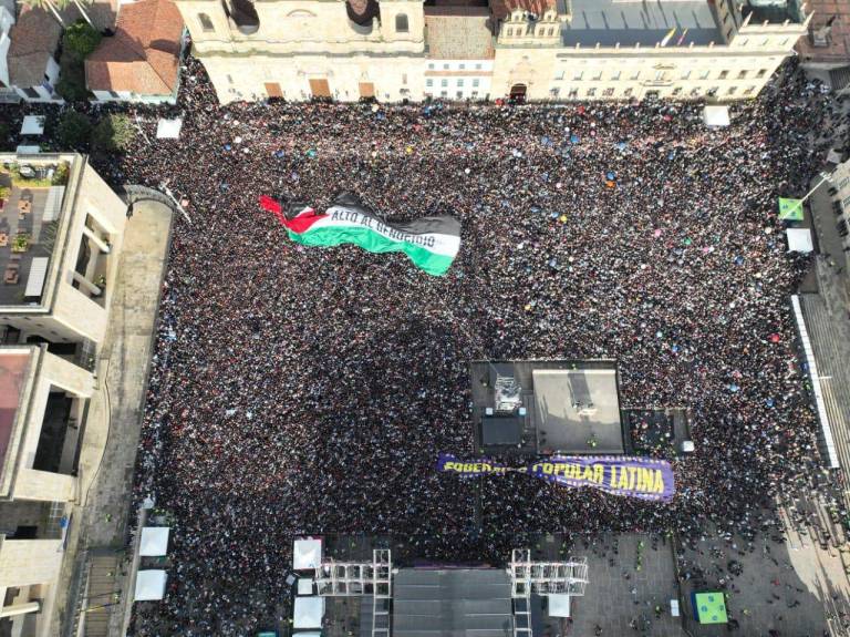 El desorden y desorganización marcaron el Concierto de la Esperanza