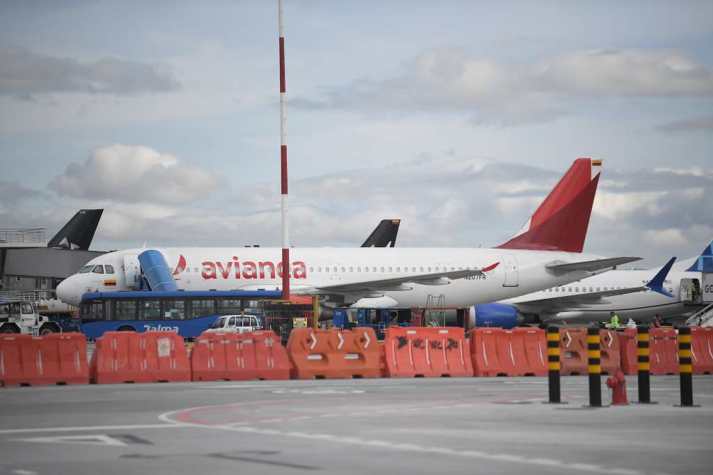 Aspectos de las nuevas salas y posiciones de parque de la Terminal 2 del Aeropuerto El Dorado (Antiguo Puente Aéreo)