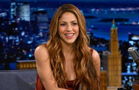Foto: Shakira compartió cómo una mamá del colegio de su hijo se disfrazó de ella