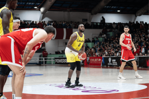 Al paso de Michael Jackson, la selección de baloncesto prepara la Americup